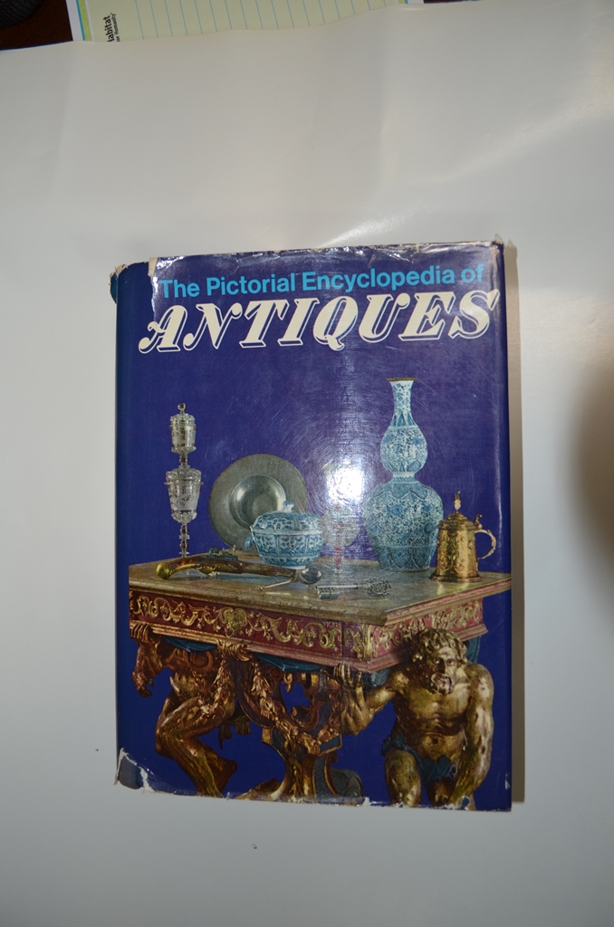 THE PICTORIAL ENCYCLOPEDIA OF ANTIQUES